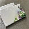 KORT 6x9 CM PURPLE HANGING FL. 1x50